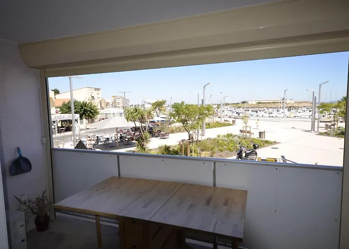 Vue Port Et * Valras-Plage